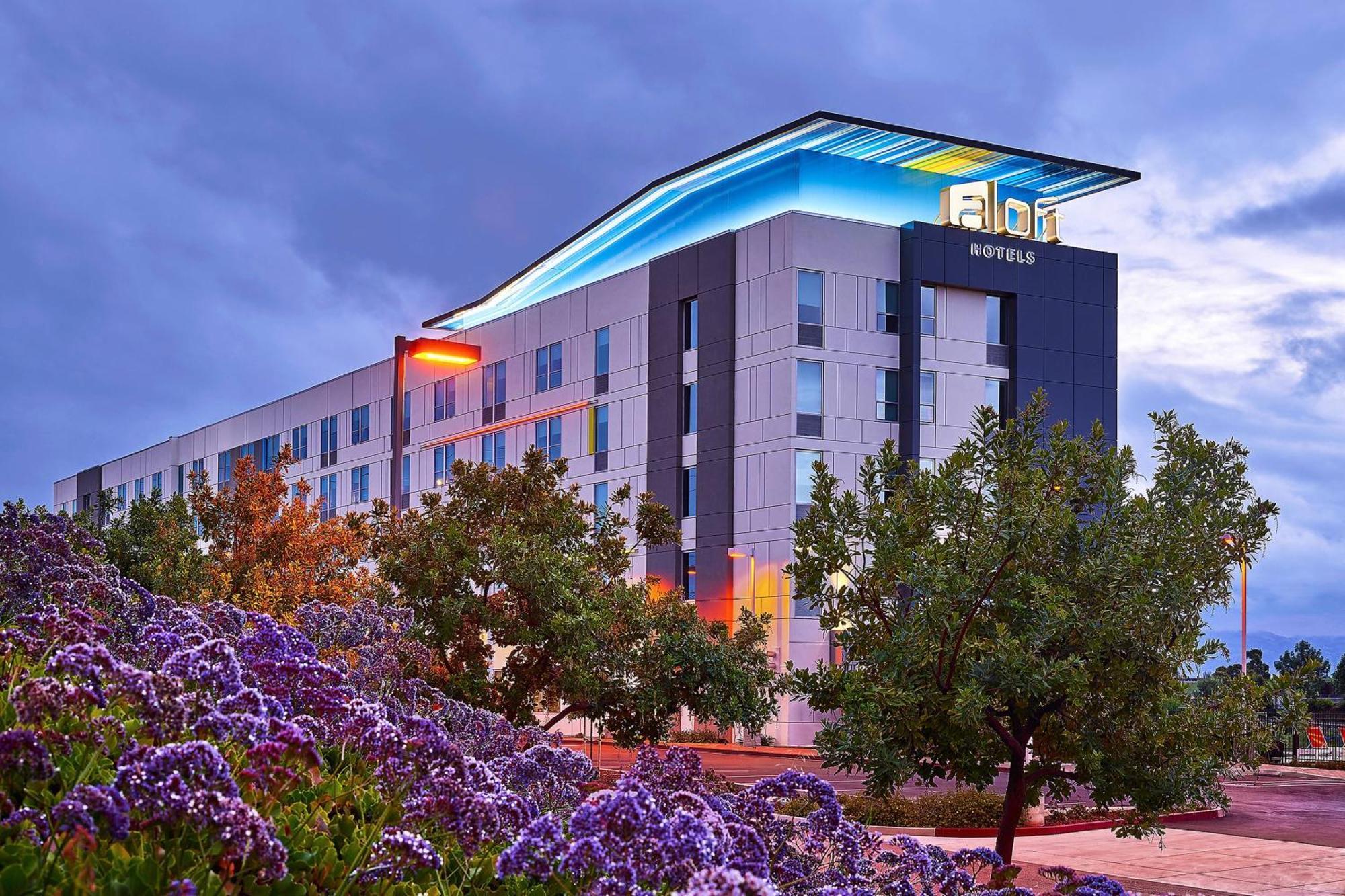 Aloft Santa Clara - San Jose North Hotel Exterior photo